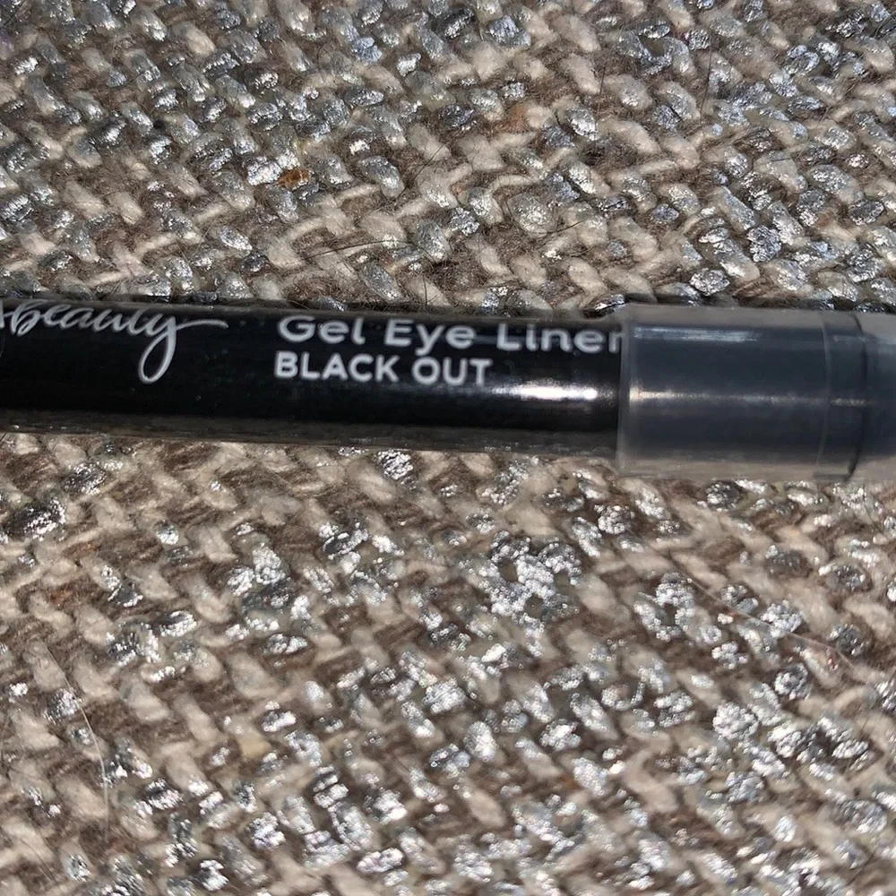 Ulta Beauty Collection's Gel Eyeliner Pencil Black Out  0.9 g Sealed - NEW